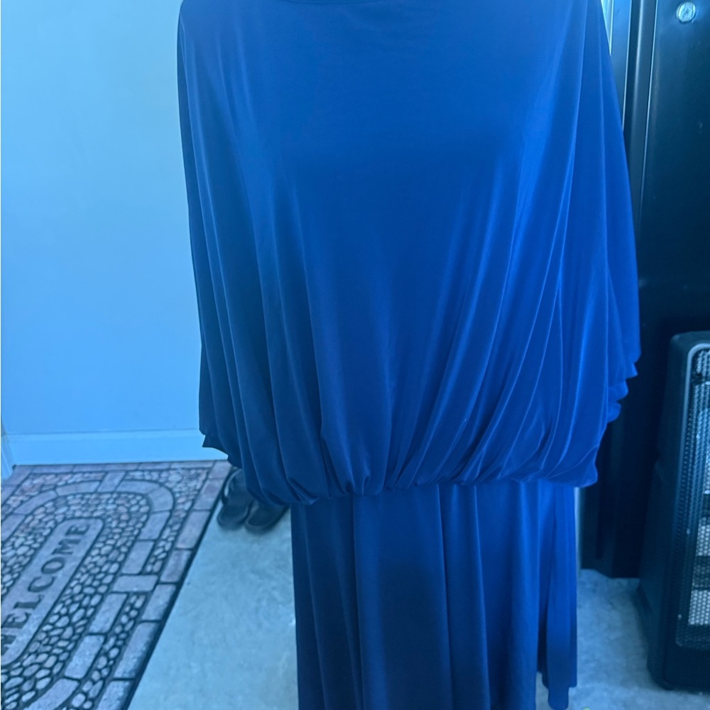 Elegant Blue Lace Dress p37 - Picture 6 of 6